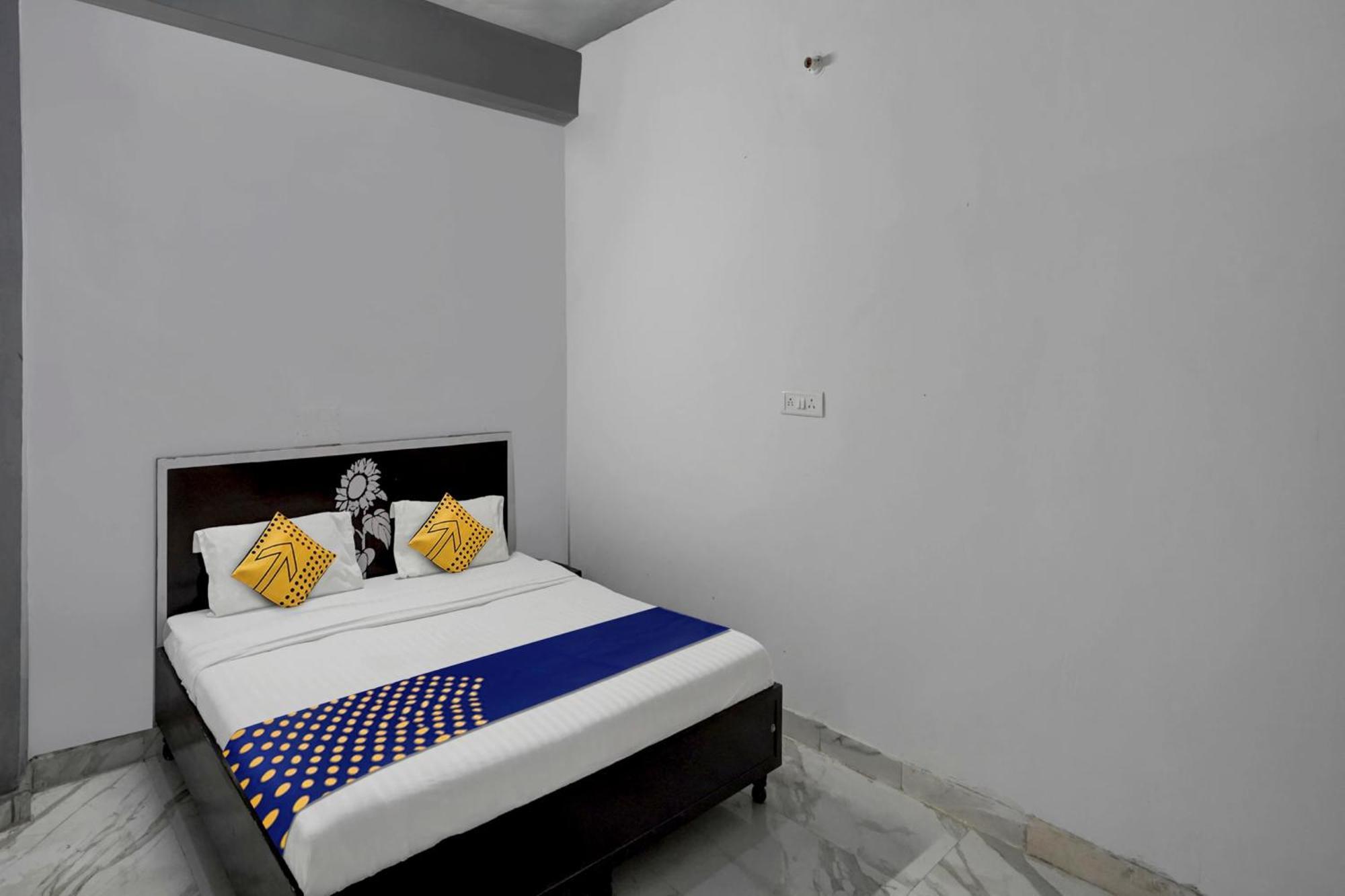 Hotel Crystal Inn Plaza Delhi Airport Нью-Делі Номер фото